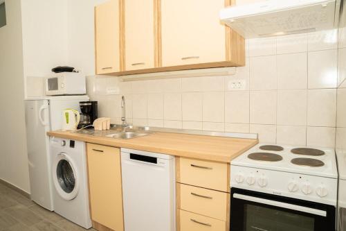 Pretty and comfort, 1BDR app,great sea view,WiFi,41