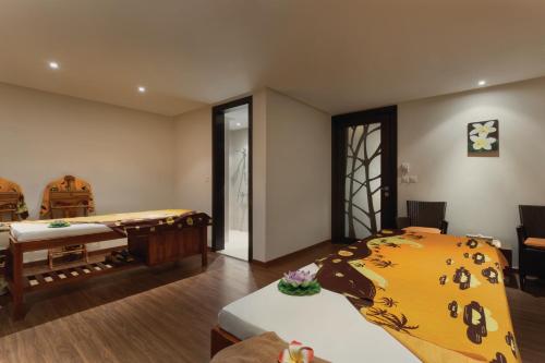 Gallery image of Ramada Resort Dead Sea in Sowayma