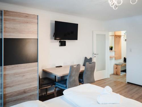 Apartment Avenue by Krone Company for Rent