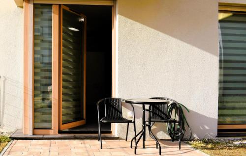 Awesome Apartment In Gdansk With Wifi