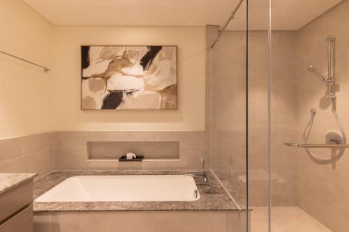 Un baño de Royal 4BR Burj Khalifa View Dubai Mall