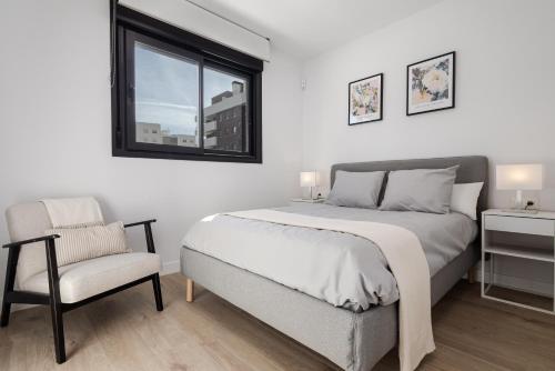 New cozy 2-bedroom apartment in Estepona center