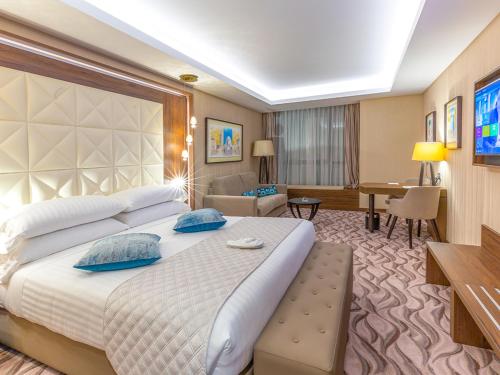 AZ Hotels Grand Oran