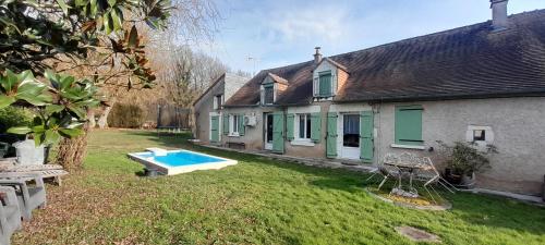 La maison des Hautes Vallees- jardin-piscine Beauval