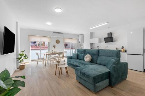 Serene Urban Retreat with AC and Wifi