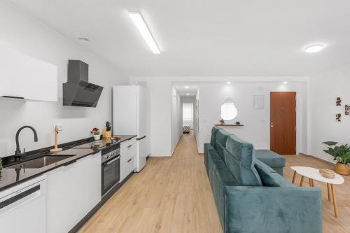 Serene Urban Retreat with AC and Wifi