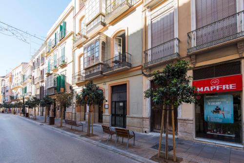NEW FOR COUPLES Malaga Center Tour