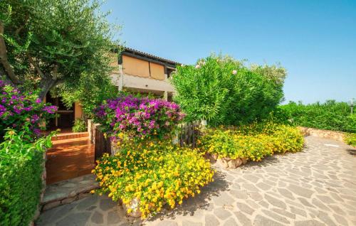 Gallery image of Residence in Marinella just 100 mt from the sea, apartments with air conditioning and private outdoor area in Marinella