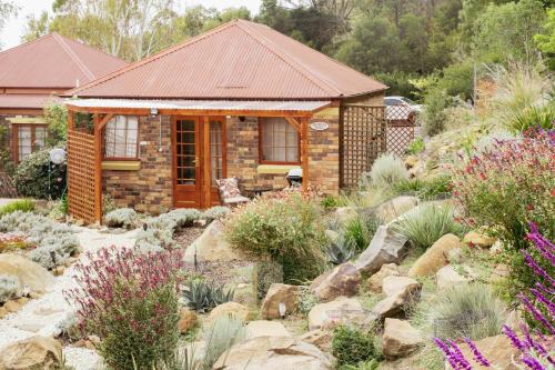 Jardín al aire libre en Outdoor Spa & Sauna with amazing views at Jaclyn Studio