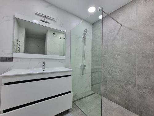 Bany a Apartment like home