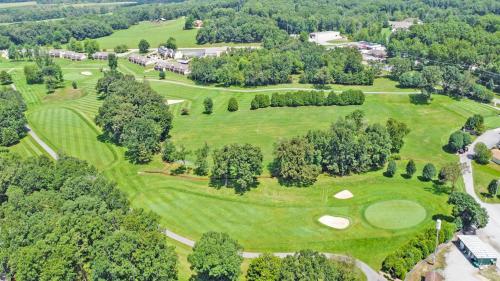 Golf v apartmánu nebo okolí