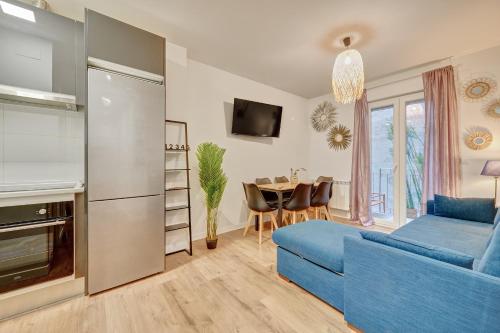 Casa Galdós by Clabao