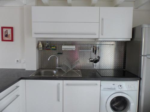 Photo de la galerie de l'établissement Charmante maison à Bidart, plage et golf à proximité, à Bidart