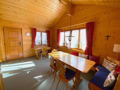 Alis - grosses Chalet, nahe Sportarena und Skilift, bis 9 Personen