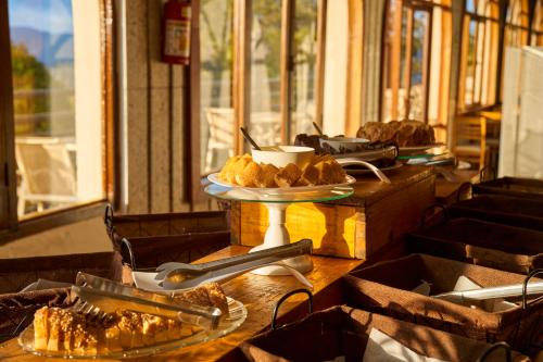 Makanan di atau berdekatan hotel