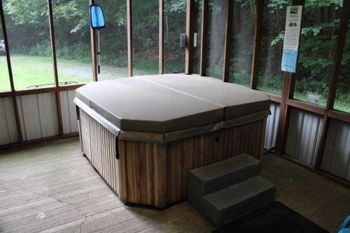 Φωτογραφία από το άλμπουμ του Creekside Hideaway σε South Bloomingville