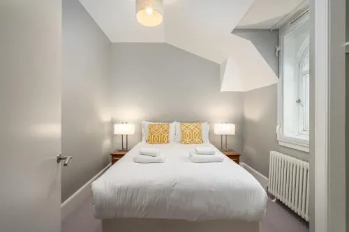 Destiny Scotland - St Andrew Square Apartments photo 22