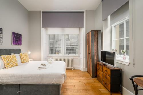 Destiny Scotland - St Andrew Square Apartments photo 35