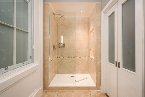 Destiny Scotland - St Andrew Square Apartments photo 37