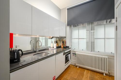 Destiny Scotland - St Andrew Square Apartments photo 43