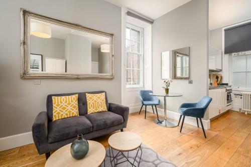 Destiny Scotland - St Andrew Square Apartments photo 31