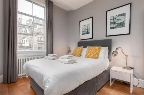 Destiny Scotland - St Andrew Square Apartments photo 6