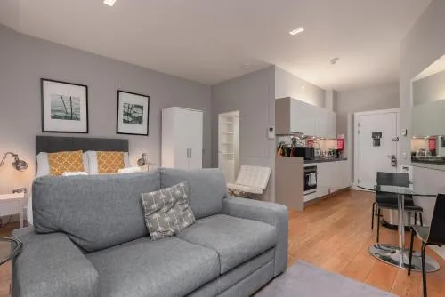 Destiny Scotland - St Andrew Square Apartments photo 7