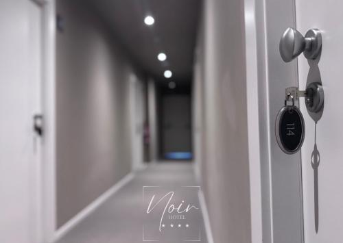 Gallery image of HOTEL NOIR - Free Brunch & Breakfast Until 13-00 - Vicinissimi a Mirabilandia in Milano Marittima