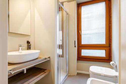 Duomo Centrale Stylish Double Suite Near Metro
