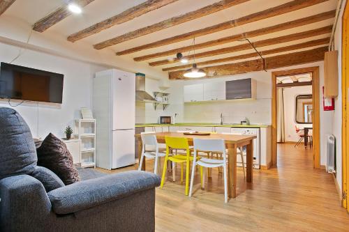 Las Ramblas, comfort in BCN for 8 persons