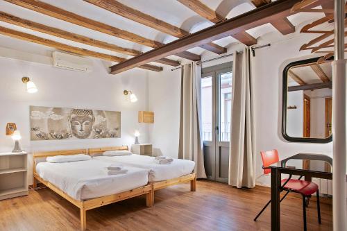 Las Ramblas, comfort in BCN for 8 persons