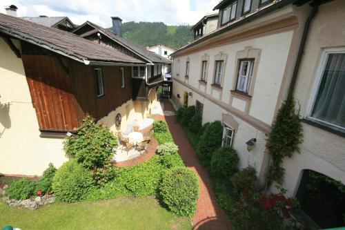 an overhead view of a courtyard in a house at Gästehaus Katharina in Schladming