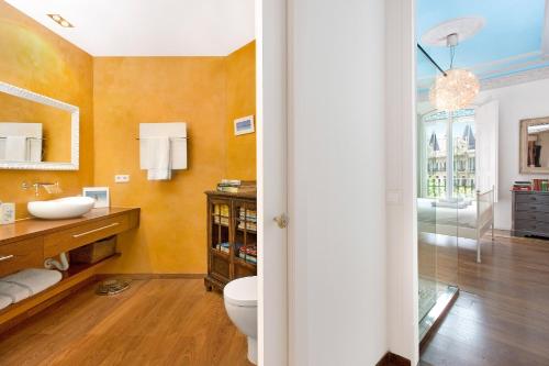 Kúpeľňa v ubytovaní Central Suites Barcelona