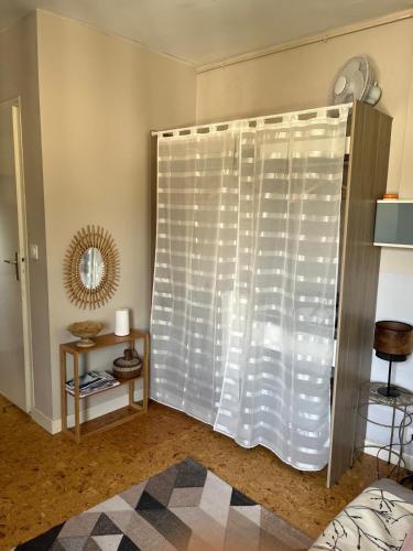 Photo de la galerie de l'établissement Charmant Studio à Deux Pas de la Plage de Pléneuf-Val-André, à Pléneuf-Val-André