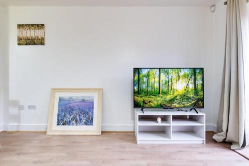 Comfy Home-Windrush Grove photo 67