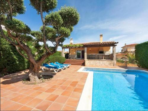 Magnolia l'Escala 1, casa con piscina y barbacoa a 300m de la playa