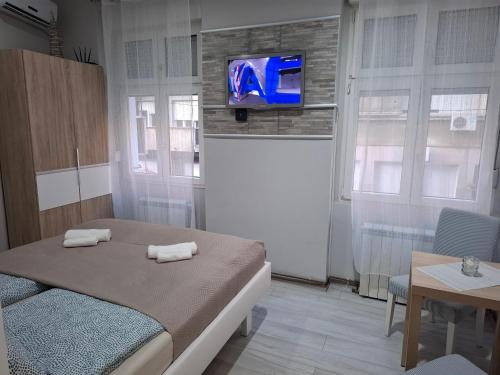 SnowWhite New Apartment