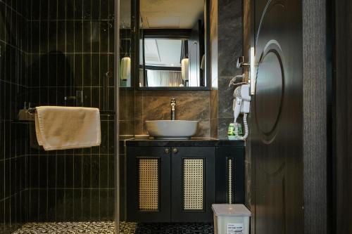 Koupelna v ubytování Hanoi Bliss Hotel