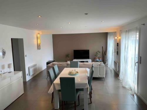 Villa bord de mer au Grau d 'Agde 140 m2