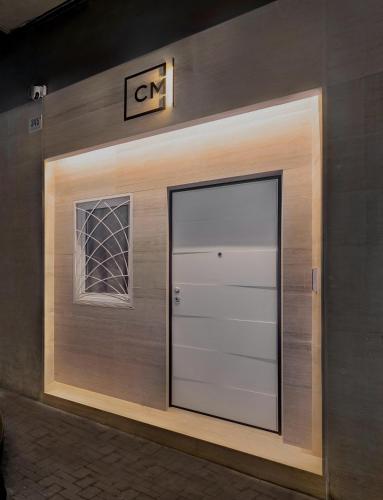 CM Luxury Apartment photo 20