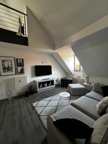 Foto Moderne Galeriewohnung mit Balkon und Stellplatz am Wenigemarkt 5