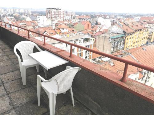 Балкон или терраса в Centar City Apartment