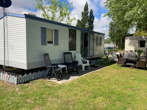 Birch Breeze - 2 bedroom mobile home at Camping Les Amiaux