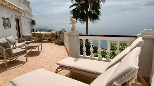 Fantastic Sea Views Sun Lounge