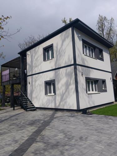 Apartmánový dom Kocka