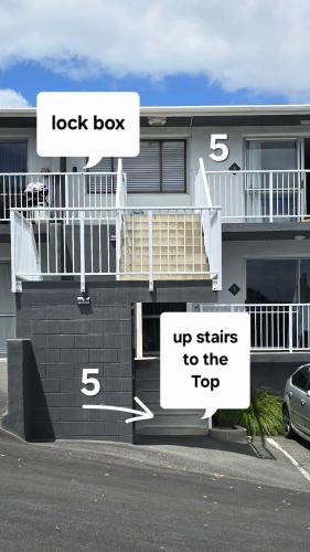 アパートメントが所在する建物