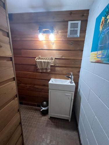 Φωτογραφία από το άλμπουμ του Wasaga Riverside Retreat σε Wasaga Beach