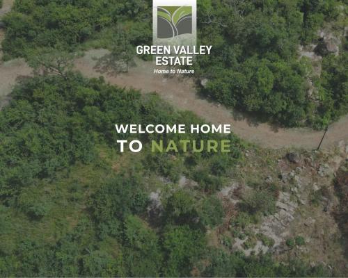 an aerial view of a green valley estate welcome home to nature at Lakhe Lethu Apartment: Green Valley Estate in Nelspruit