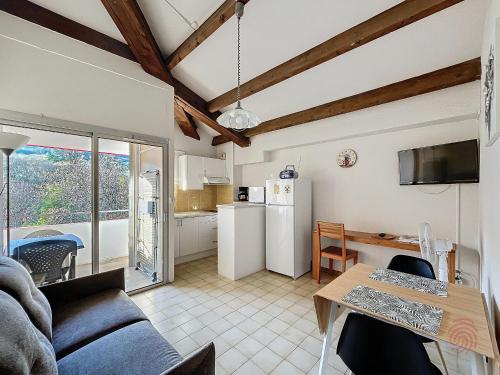 Bel F2 avec terrasse à 650m des Thermes de Lamalou, animaux acceptés, WIFI, proche golf et randonnées - FR-1-451-146