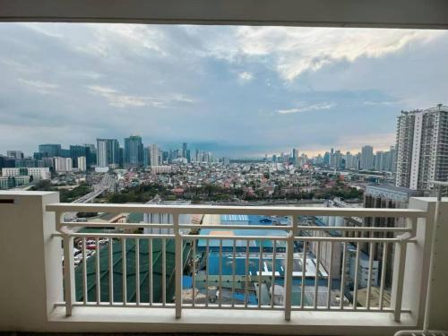 Γενική άποψη της πόλης Μανίλα ή θέα της πόλης από  αυτό το ξενοδοχείο